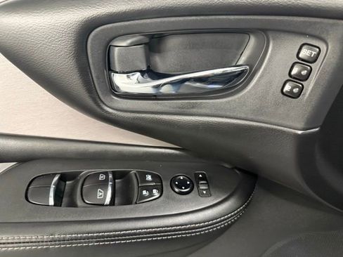 Used 2023 Nissan Murano SL image 29