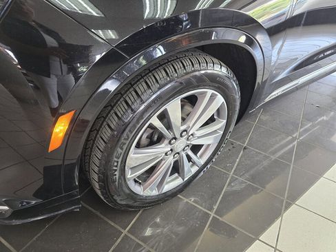 Used 2020 Cadillac XT6 Premium Luxury image 37