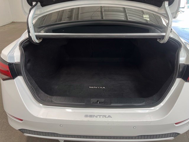 Used 2021 Nissan Sentra SV FWD image 17