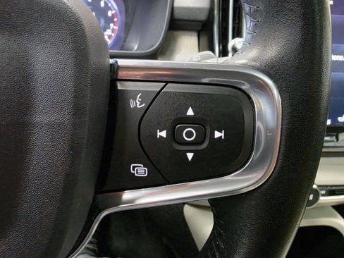 Used 2019 Volvo XC40 T5 Inscription AWD/4WD image 20