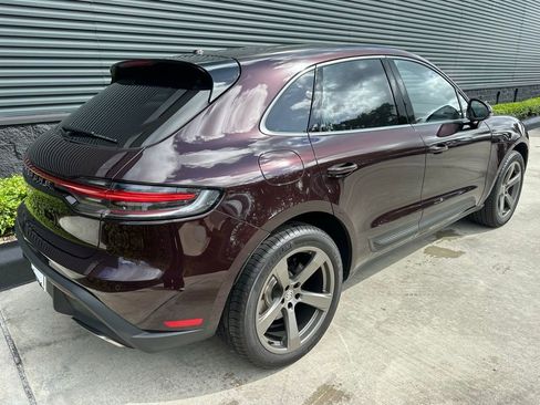 Certified 2026 Porsche Macan AWD/4WD image 9
