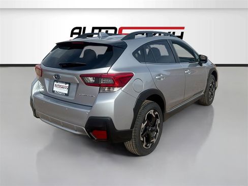 Used 2023 Subaru Crosstrek 2.5i Limited w/ Moonroof Package image 7