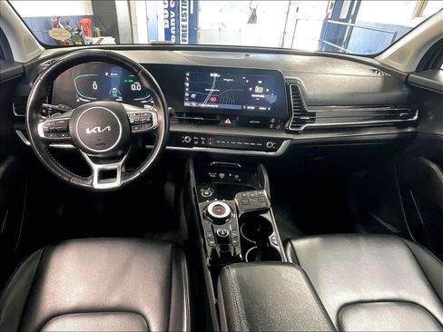 Used 2023 Kia Sportage EX AWD/4WD image 21