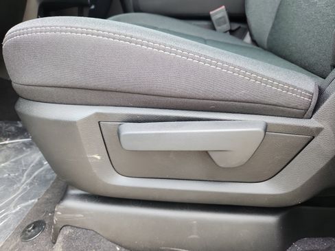 New 2025 RAM 2500 Tradesman image 15