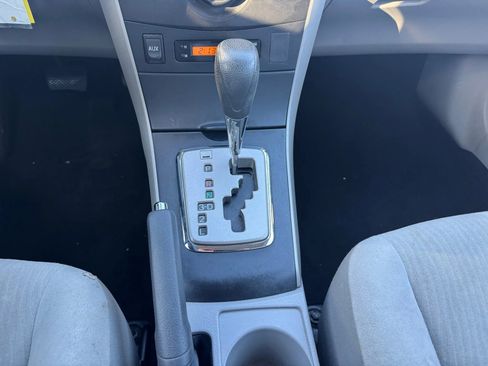 Used 2010 Toyota Corolla LE w/ All Weather Guard Pkg image 20