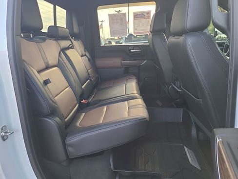 Used 2020 Chevrolet Silverado 2500 High Country image 41