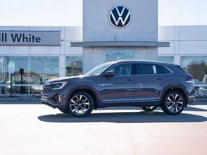 New 2026 Volkswagen Atlas Cross Sport SEL Premium R-Line