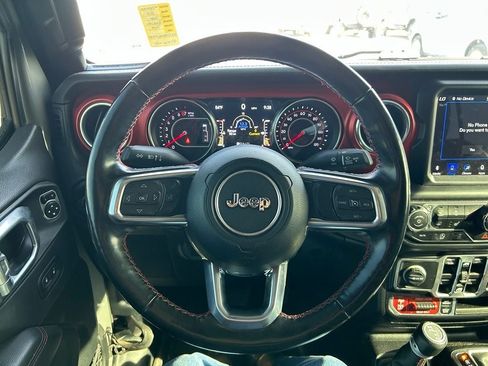 Used 2021 Jeep Gladiator Rubicon AWD/4WD image 7