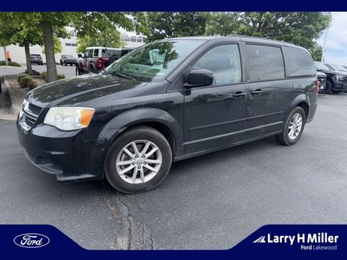 Used 2014 Dodge Grand Caravan SXT FWD image 1