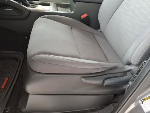 Used 2022 Nissan Frontier S w/ Technology Package image 5