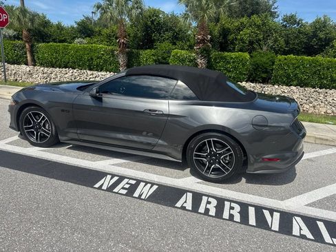 Used 2020 Ford Mustang GT Premium w/ Equipment Group 401A RWD image 3