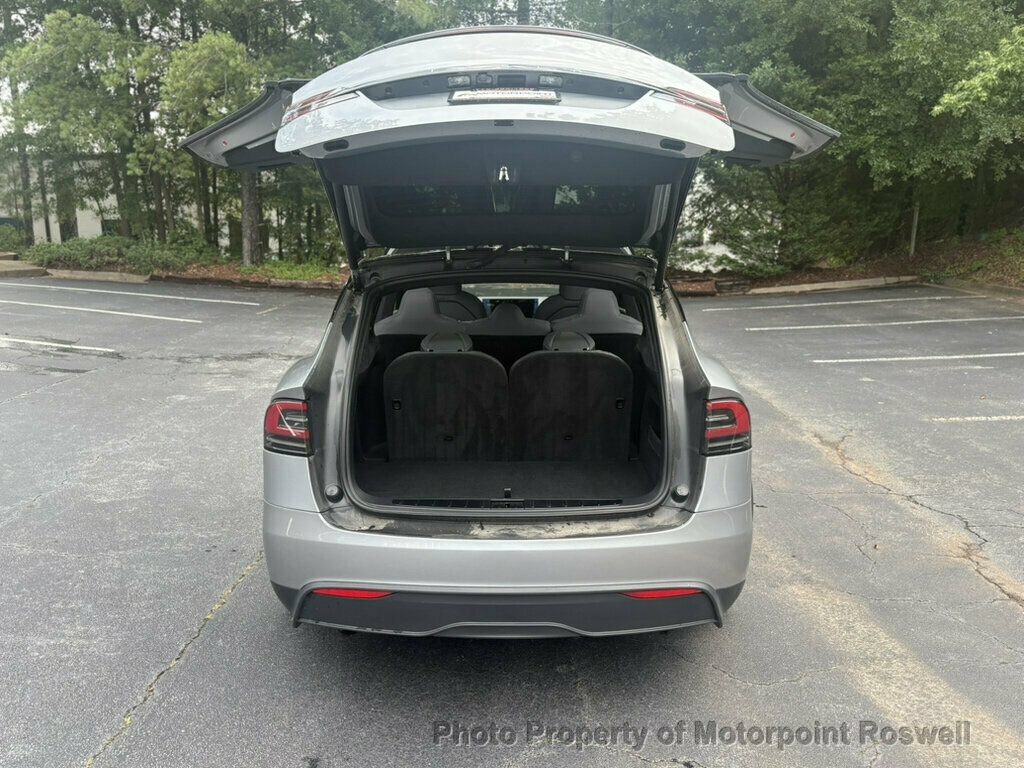 Used 2024 Tesla Model X AWD/4WD image 10