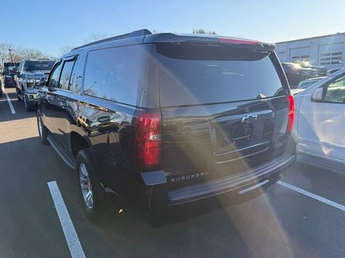 Used 2020 Chevrolet Suburban LT image 6