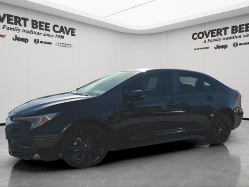 Used 2024 Toyota Corolla SE image 5