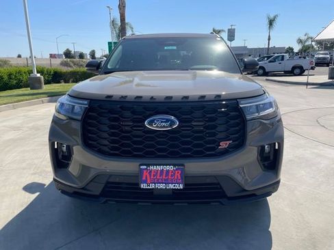 New 2026 Ford Explorer ST AWD/4WD image 8