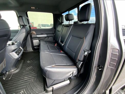 Used 2025 Ford F250 Lariat w/ Tremor Off-Road Package image 20