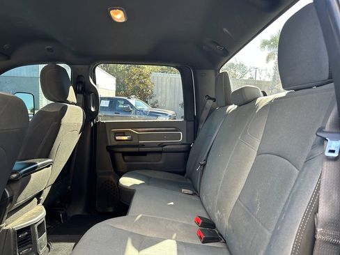 Used 2022 RAM 2500 Big Horn image 13