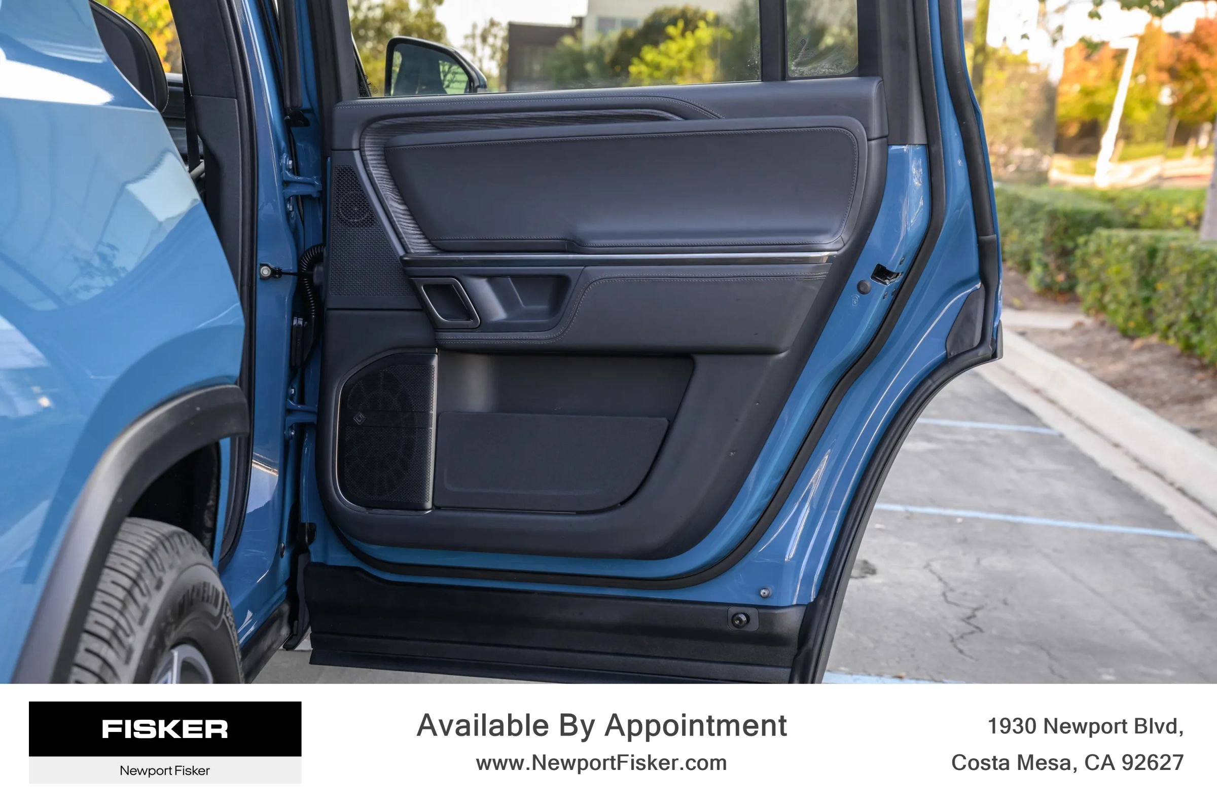 Used 2023 Rivian R1S AWD Adventure Quad image 30