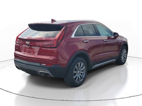 Used 2019 Cadillac XT4 Premium Luxury AWD/4WD image 4