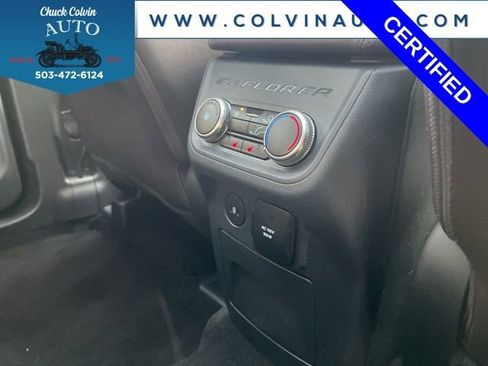 Certified 2025 Ford Explorer Platinum w/ LUX Leather Package image 20