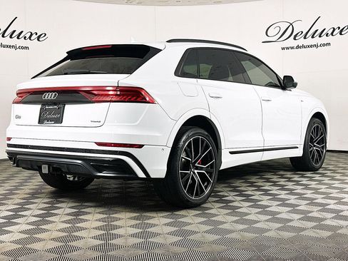 Used 2020 Audi Q8 Premium Plus w/ Premium Plus Package AWD/4WD image 6