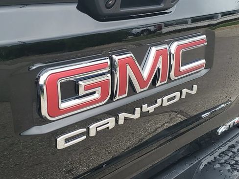 New 2026 GMC Canyon AT4 w/ Technology Plus Package AWD/4WD image 33