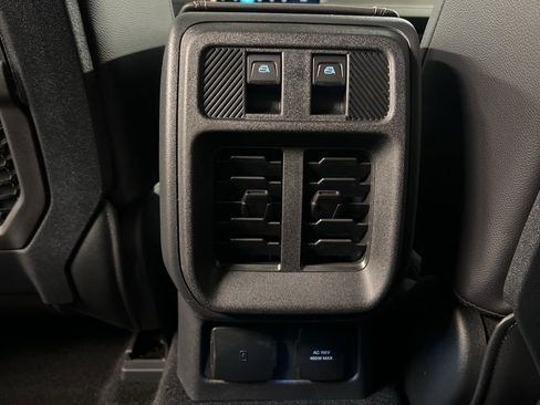 New 2026 Ford Bronco Badlands image 37