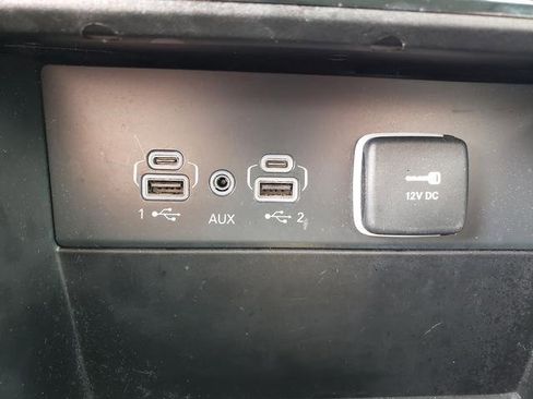 Used 2023 Jeep Grand Cherokee L Limited image 22