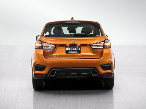 Used 2022 Mitsubishi Outlander Sport ES AWD/4WD image 4