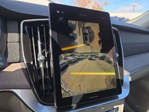 New 2026 Volvo XC90 B6 Ultra image 35