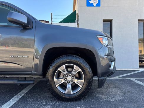 Used 2016 Chevrolet Colorado Z71 image 14
