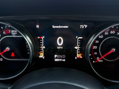 Used 2021 Jeep Wrangler Unlimited Rubicon w/ Xtreme Recon 35" Tire Package image 18