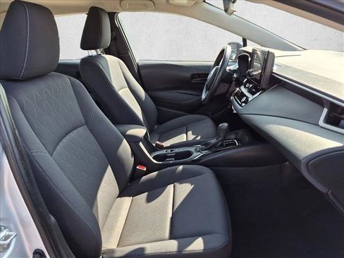 Used 2024 Toyota Corolla LE FWD image 20