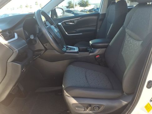 Certified 2024 Toyota RAV4 XLE w/ Convenience Package image 17