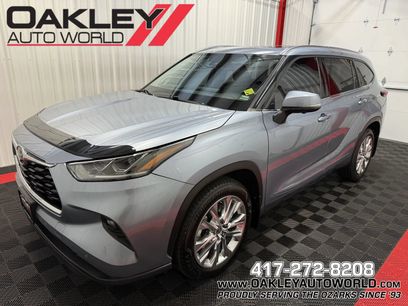 Used 2023 Toyota Highlander Limited