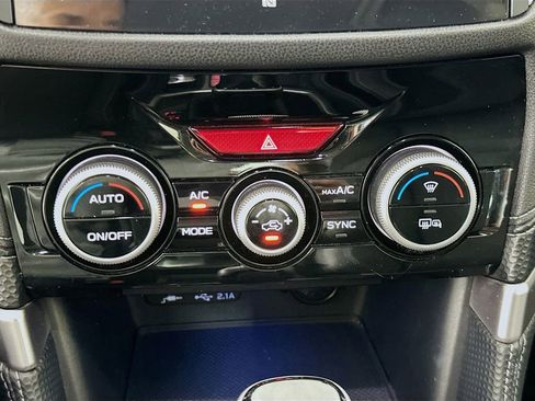 Used 2022 Subaru Forester Limited w/ Popular Package #3 image 16