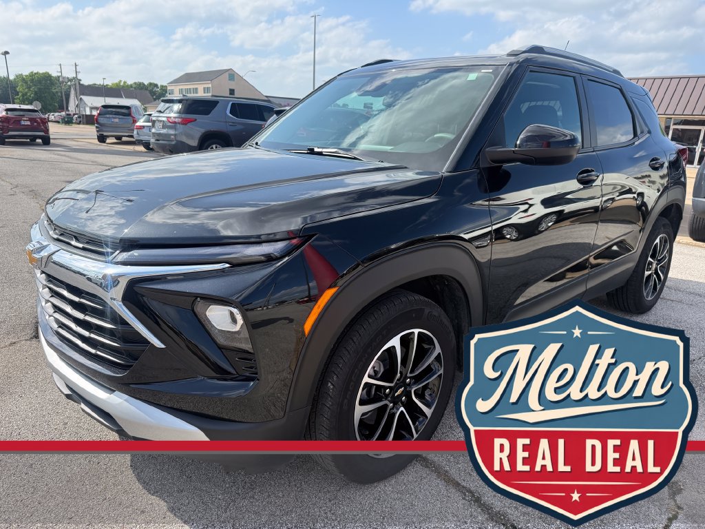 Used 2024 Chevrolet TrailBlazer LT w/ Driver Confidence Package FWD image 1
