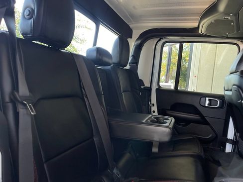 New 2026 Jeep Gladiator Rubicon w/ Steel Power Dome Hood Package AWD/4WD image 14