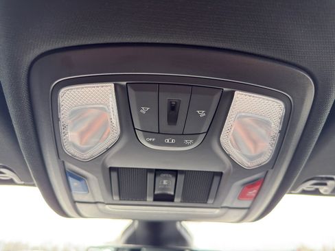 Used 2022 RAM 1500 Big Horn image 24