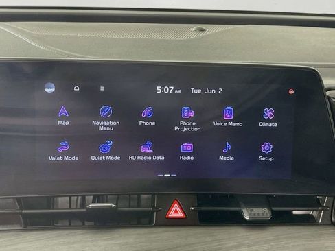 Used 2025 Kia Sportage X-Pro Prestige AWD/4WD image 16