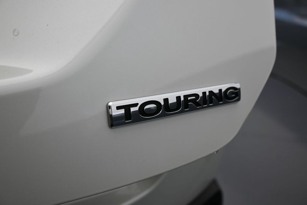 Used 2025 Honda Pilot Touring image 40