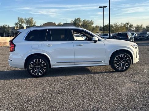 New 2026 Volvo XC90 B6 Plus w/ Protection Package Premier image 6