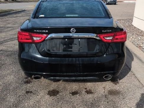 Used 2017 Nissan Maxima Platinum image 5
