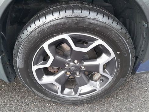 Used 2015 Subaru Crosstrek 2.0i Premium w/ Moonroof Package image 40