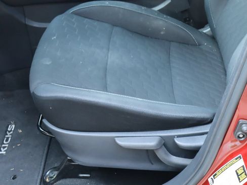 Used 2024 Nissan Kicks SV FWD image 14