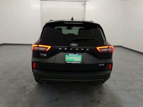 New 2026 Ford Escape ST-Line w/ Cold Weather Package image 7