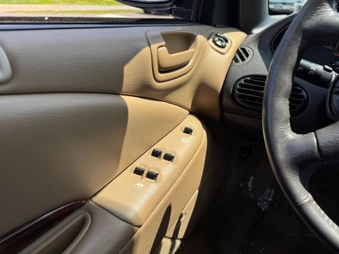 Used 1999 Chrysler Sebring JXI FWD image 29