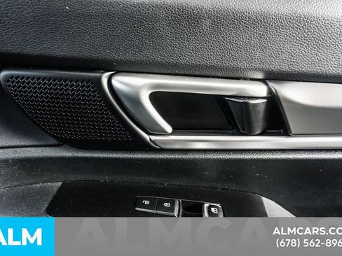 Used 2025 Kia Telluride S image 47