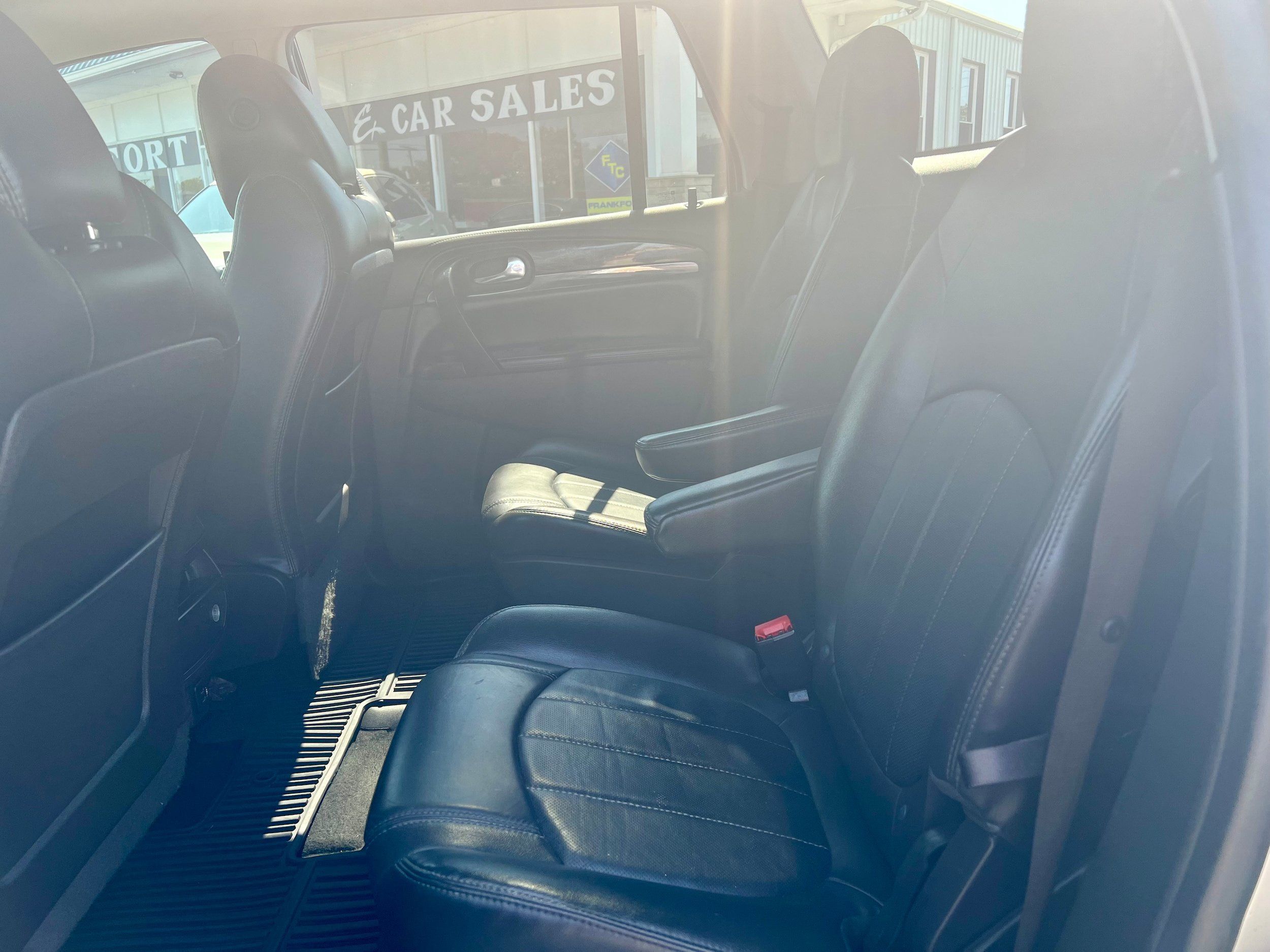 Used 2017 Buick Enclave Leather FWD image 12