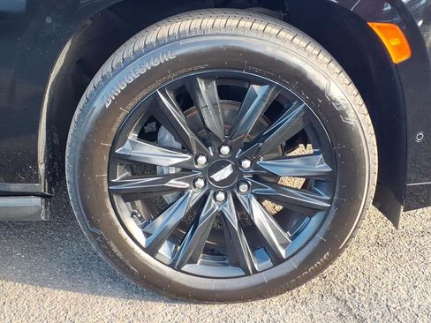 Used 2021 Cadillac Escalade ESV Sport w/ Driver Assist Tech Package image 10